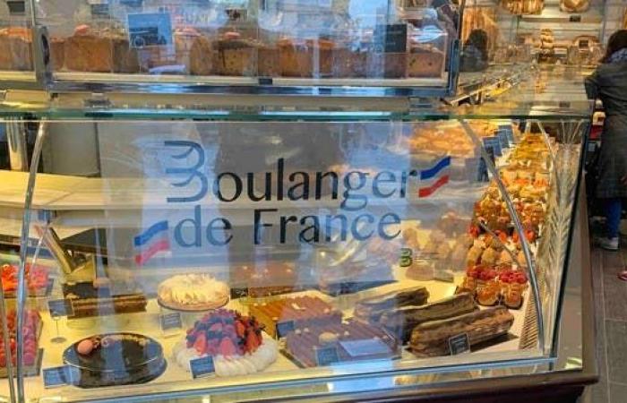 بهذه الشارة.. فرنسا تميز خبازيها "المحترفين" عن غيرهم