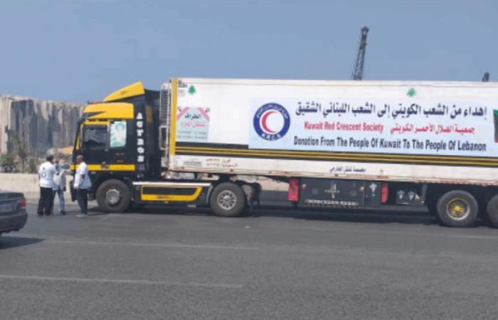 وصول 6 شاحنات كويتية محملة بالمستلزمات الطبية والعينية
