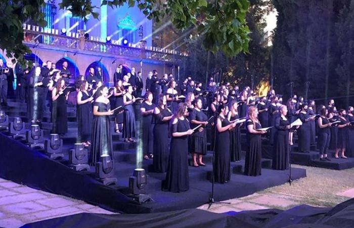 'بيروت تنذكر'.. حفل فني في ذكرى مرور أكثر من 40 يوماً على انفجار المرفأ (فيديو)