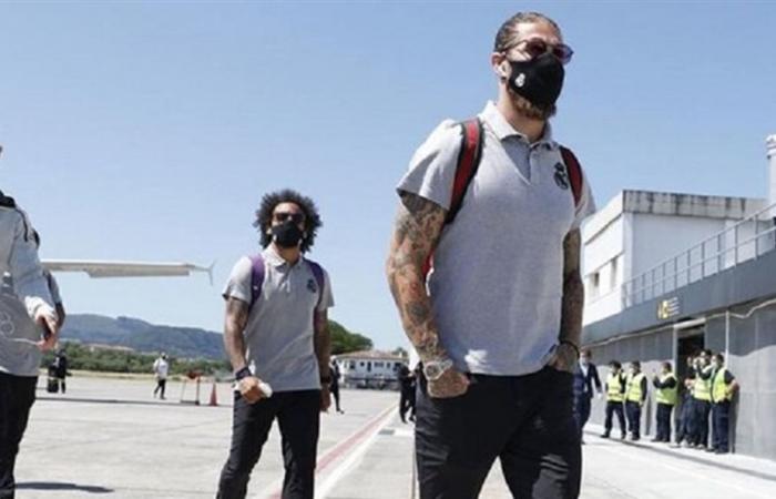 عطل في طائرة ريال مدريد يؤخر رحلة الملكي لمواجهة ريال سوسييداد