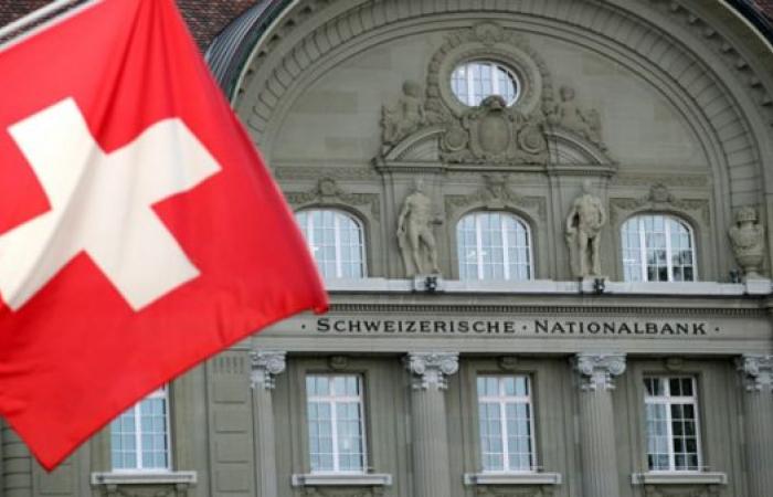 سويسرا قد تهدي كل مواطن أكثر من 8300 دولار