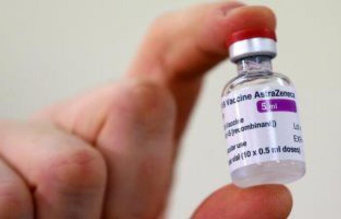 الصحة البريطانية: تأجيل الجرعة الثانية للقاح كورونا لمدة 12 أسبوعا بعد الأولى