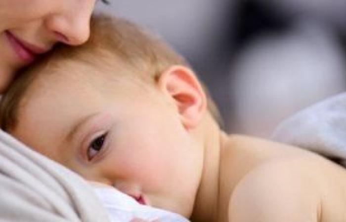 دراسة تكشف سر فوائد الرضاعة الطبيعية لمناعة الطفل طوال حياته