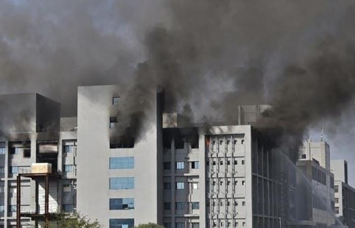 بالصور.. حريق في أكبر مصنع لقاحات بالعالم وسقوط 5 قتلى
