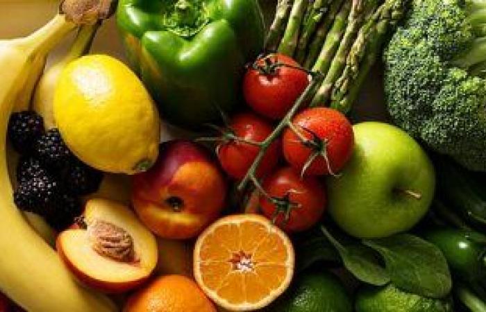 تناول 5 وجبات من الخضار والفاكهة يوميا يقلل خطر الوفاة من السرطان