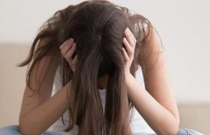 أضرار أدوية مضادات الاكتئاب.. تساقط الشعر وفقدان الشهية