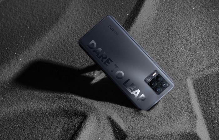 Realme 8 Pro يأتي مع كاميرا بدقة 108 ميجابكسل