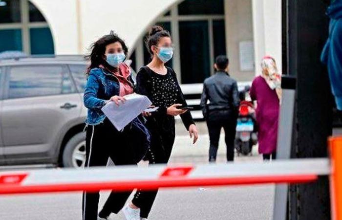 32 وفاة و1695 إصابة جديدة بـ”كورونا” في لبنان
