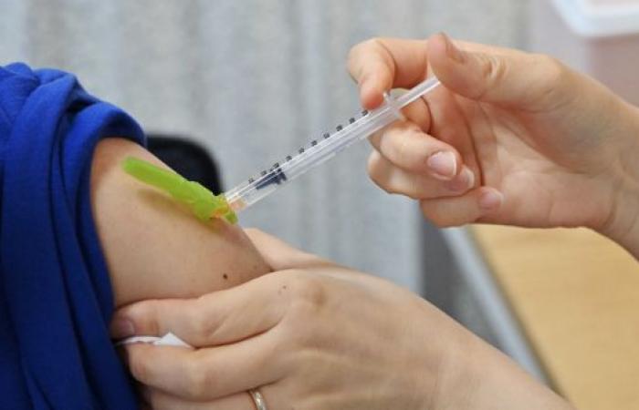 الإمارات.. إجراءات مشددة ضد من لم يتلقوا التطعيم
