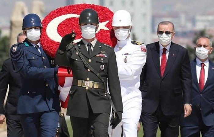 خبيران يكشفان أهداف أردوغان من "مجموعة صداقة" مصر