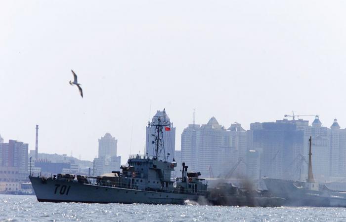 الصين تدشن 3 أضخم سفن عسكرية.. تعرفوا إليها