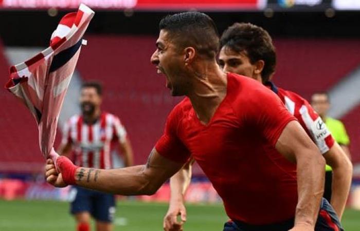 سواريز يقرّب أتلتيكو مدريد من الفوز بالدوري الإسباني