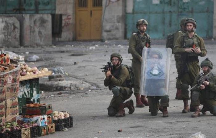 إسرائيل تداهم جنين.. اشتباك ومقتل ضابطين فلسطينيين