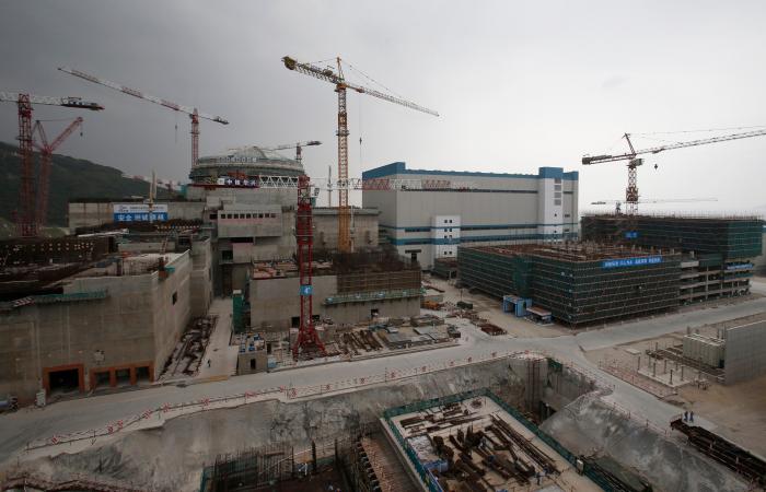 شركة نووية فرنسية تراقب "مشكلة أداء" في منشأة نووية صينية