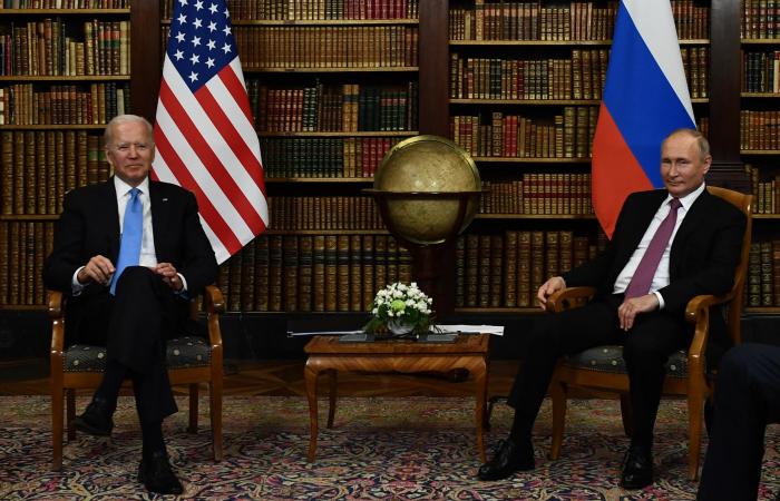 بوتين: اتفقت مع بايدن على عودة السفراء
