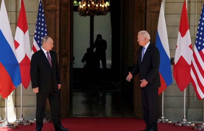 بوتين: القمة مع بايدن كانت جيدة.. ومستعد لمواصلة الحوار