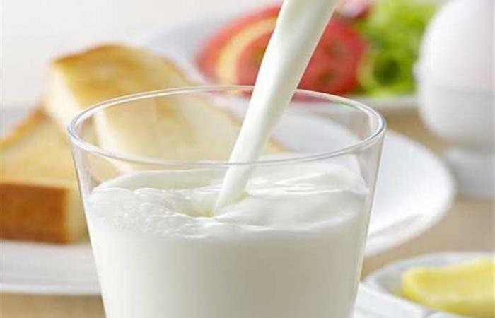 4 أطعمة مفيدة لمرضى السكر .. أبرزها الحليب والخضراوات عالية الألياف