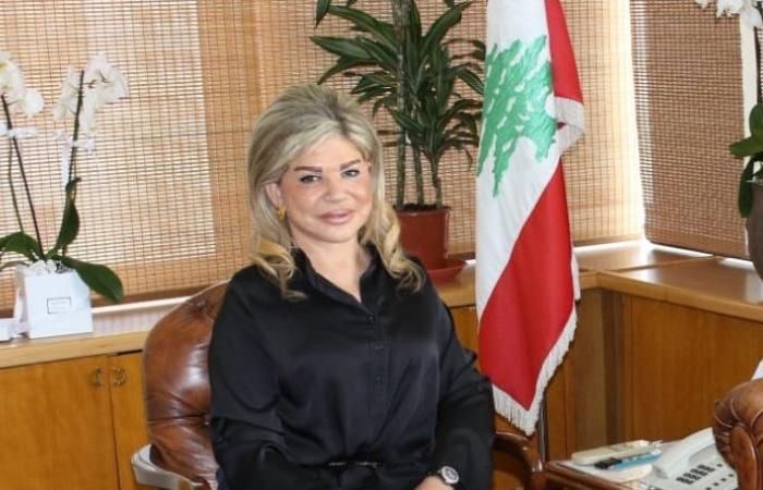 شدياق تعايد اللبنانيين بالأضحى