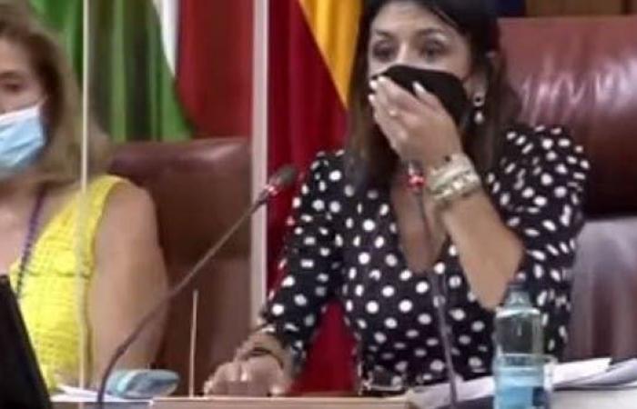 ضيف ثقيل في برلمان إسبانيا.. قلب الدنيا وأرعب النواب
