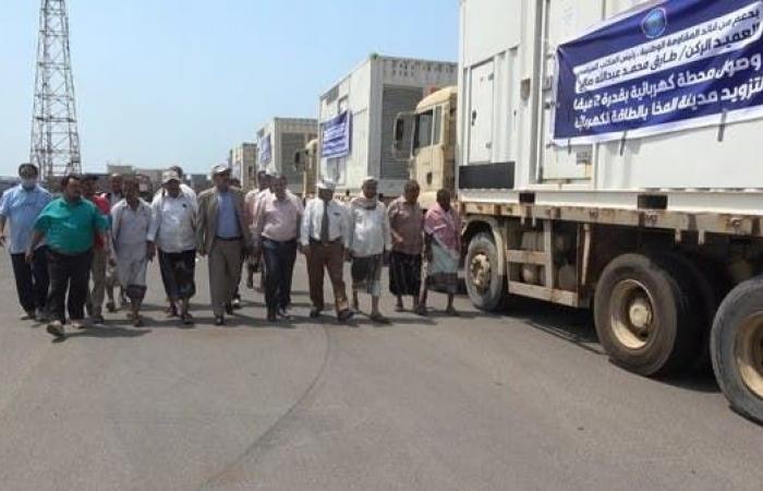 اليمن.. ميناء المخا يستقبل سفينة تجارية بعد أيام من هجوم حوثي