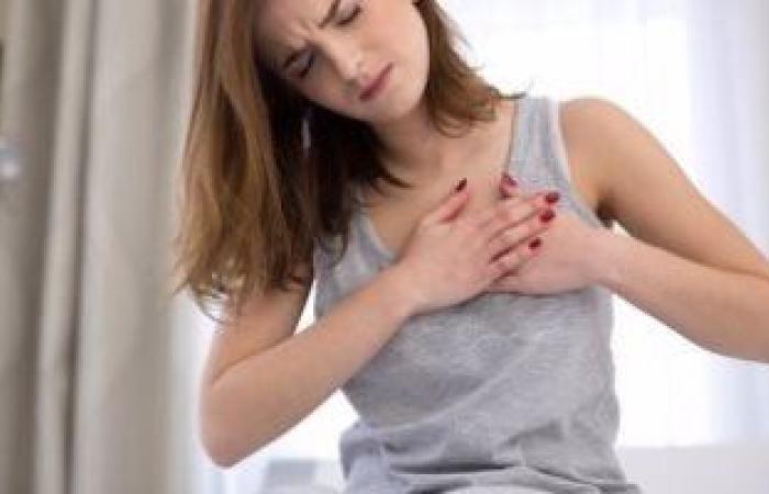 متلازمة "القلب المكسور" أكثر شيوعًا في النساء وكبار السن عن الأصغر سنًا