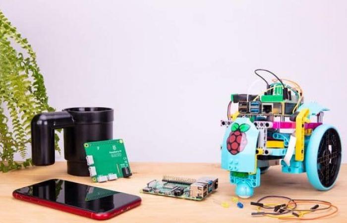 راسبيري باي تمنحك القدرة للتحكم في روبوتات ليغو