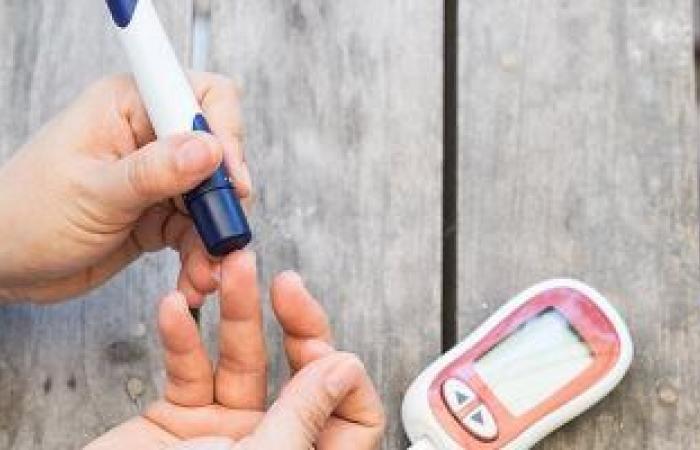 5 أنواع من آلام الجسم تشير لارتفاع نسبة السكر في الدم