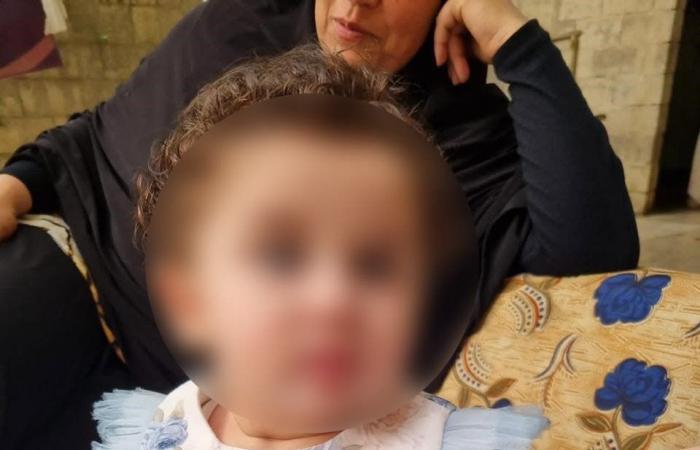 ضجّة في لبنان.. طفلة تموت على أبواب المستشفيات وجدّها يروي