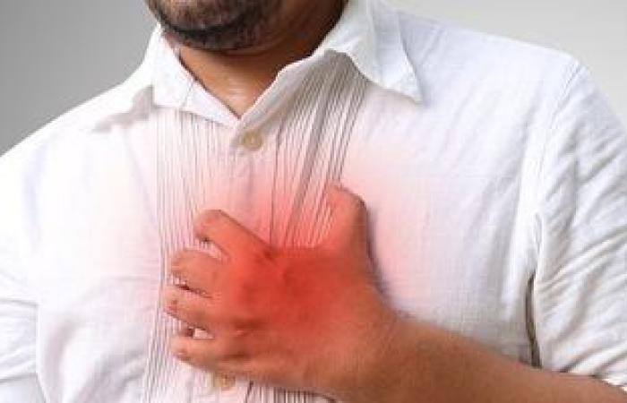 سرعة ضربات قلبك عند الوقوف قد تكون من أعراض كورونا طويلة المدى
