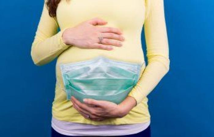هل لقاح COVID آمن أثناء الحمل؟