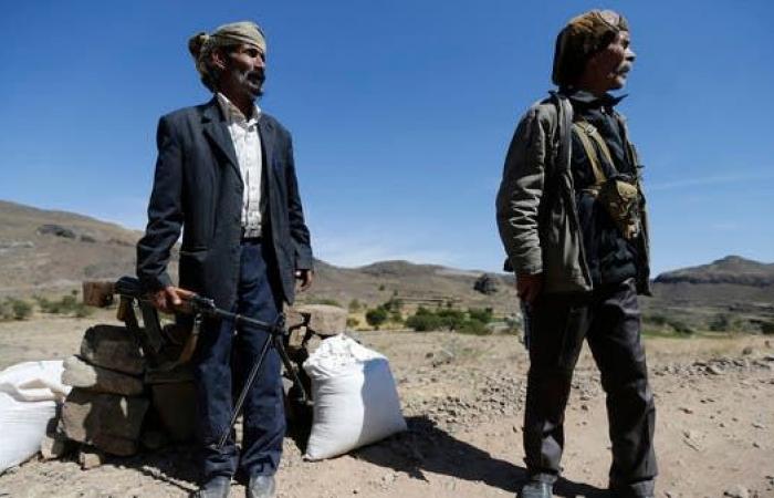 ميليشيا الحوثي تقتحم منزل ناشطة حقوقية وسط اليمن