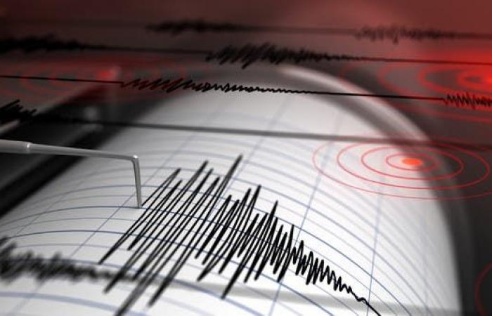 زلزال شدته 5.8 يضرب شمال أفغانستان.. ويحدث هزات قوية