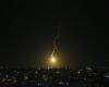 هجمات صاروخية وضربات جوية لليوم الثاني بين غزة وإسرائيل