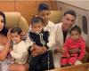 هكذا يحمي كريستيانو رونالدو أطفاله من فيروس كورونا! (فيديو)