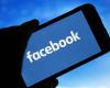 زوكربيرج يتعهد بمراجعة سياسات فيسبوك