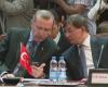 مهاجماً أردوغان.. داوود أوغلو: تركيا معزولة بأزمة المتوسط