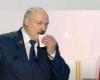 شاهد رئيس بيلاروسيا تداهمه نوبة سعال حاد ويختنق صوته