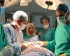 مستشفى أسوان الجامعى ينقذ حياة مريض من الموت بعد إصابته بقطع فى الرقبة